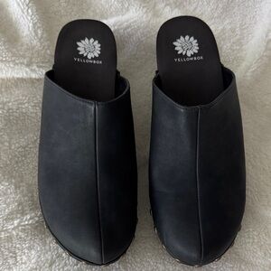 Yellow Box Classic Black Mules size 9